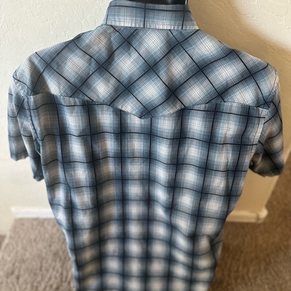 Pendleton Frontier Pearl Snap Plaid Short Sleeve Western Style Shirt Size M - Picture 7 of 7